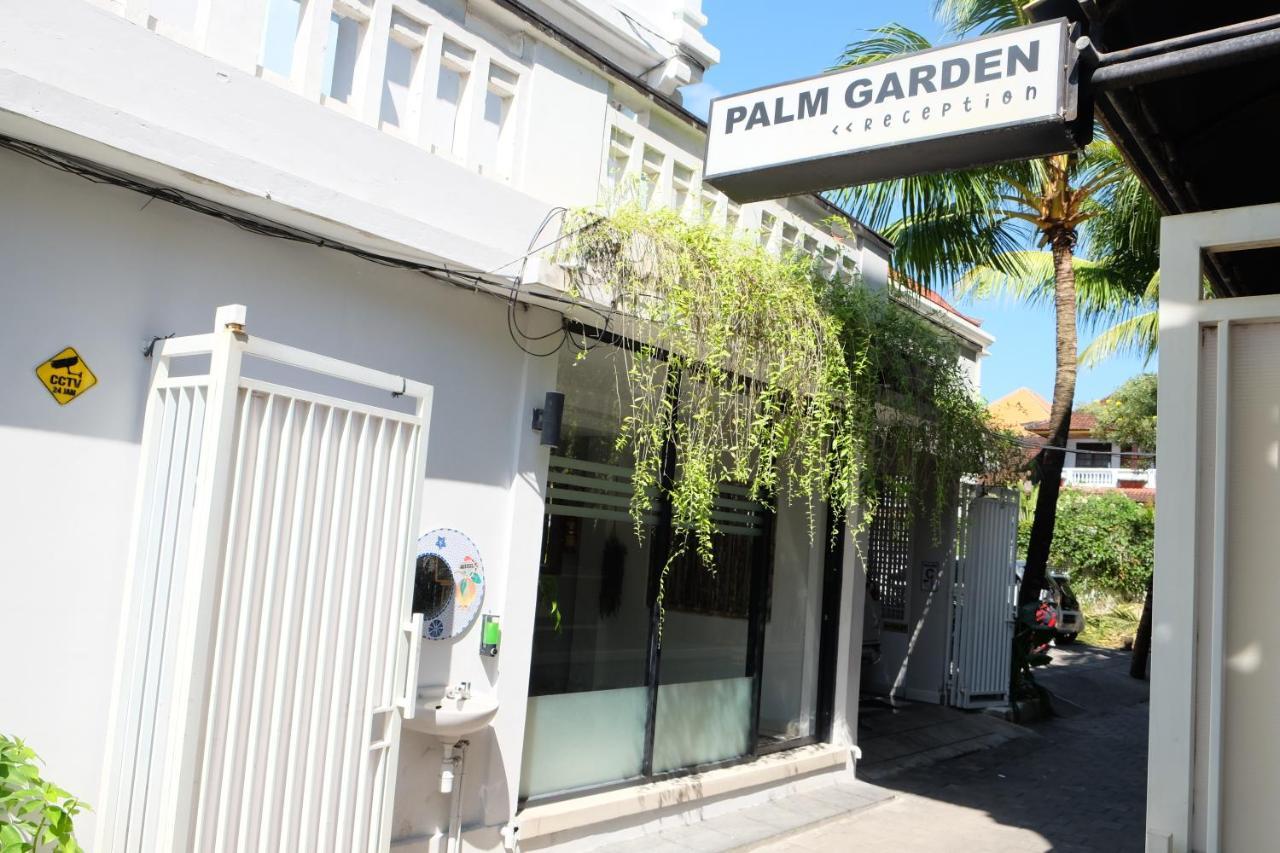 Palm Garden Kuta Hotel Кута Екстериор снимка